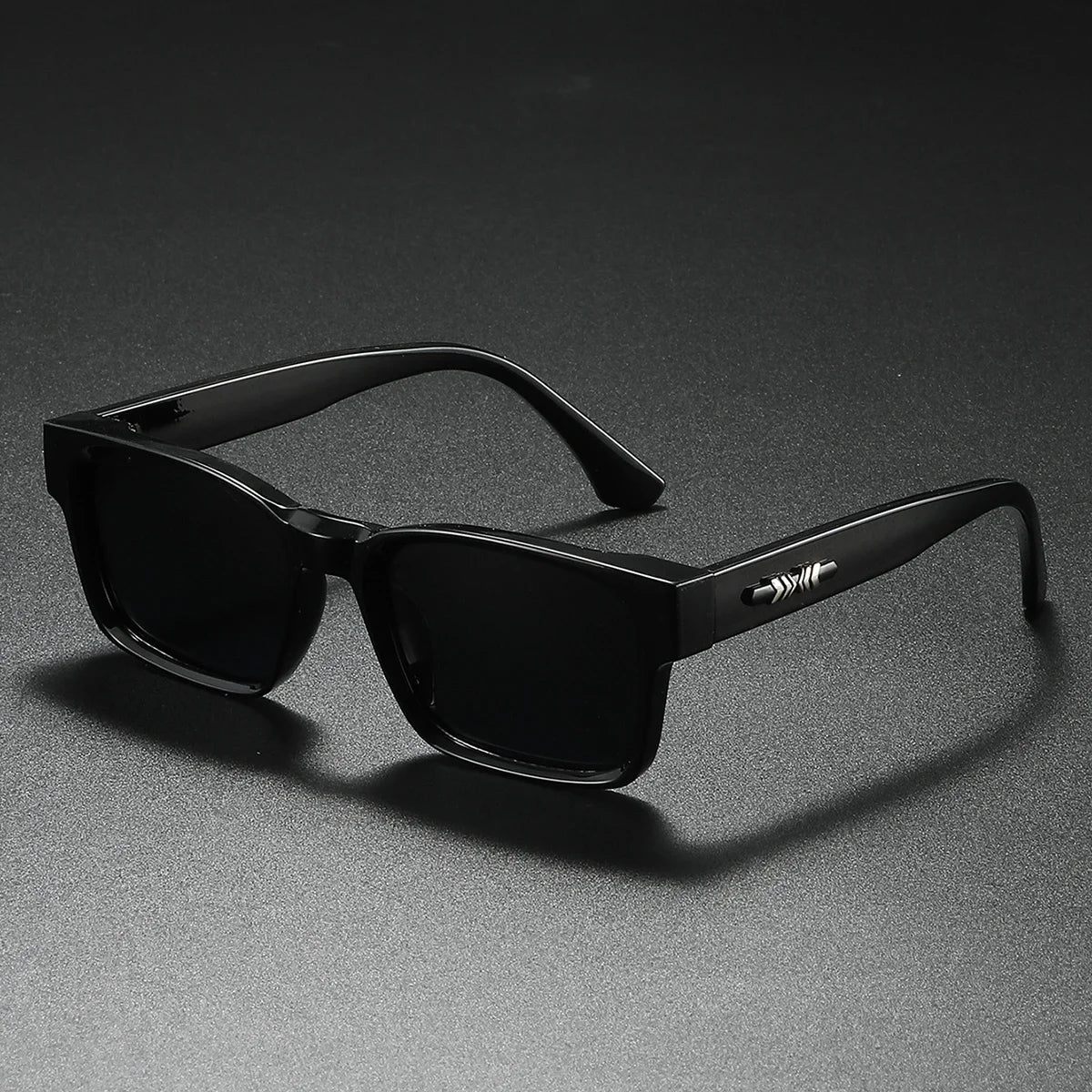 Quality Square Polarized Sunglasses Men Metal Core UV400 Unisex Sun Glasses Travel Hiking Beach Fishing Eyewear