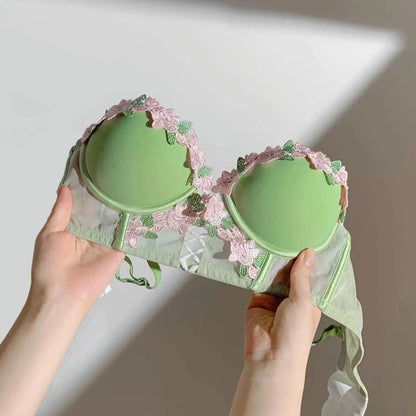 MOYISU New Vintage Embroidery Cream Sweet Flowers Pastoral Field Sexy Underwear for Women Small Breasts Pure Desire Gathered Up