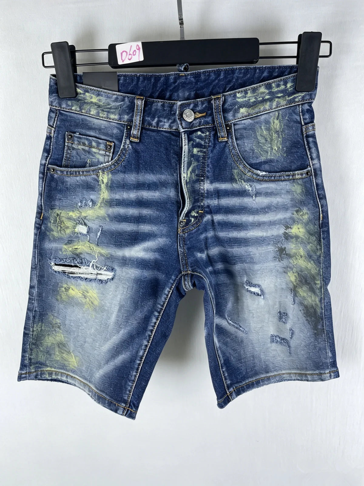 3006 Summer New Men's Jeans Washed Ripped Patch Paint Slim-fit Micro-elastic Denim Shorts Men's Black