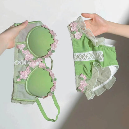 MOYISU New Vintage Embroidery Cream Sweet Flowers Pastoral Field Sexy Underwear for Women Small Breasts Pure Desire Gathered Up