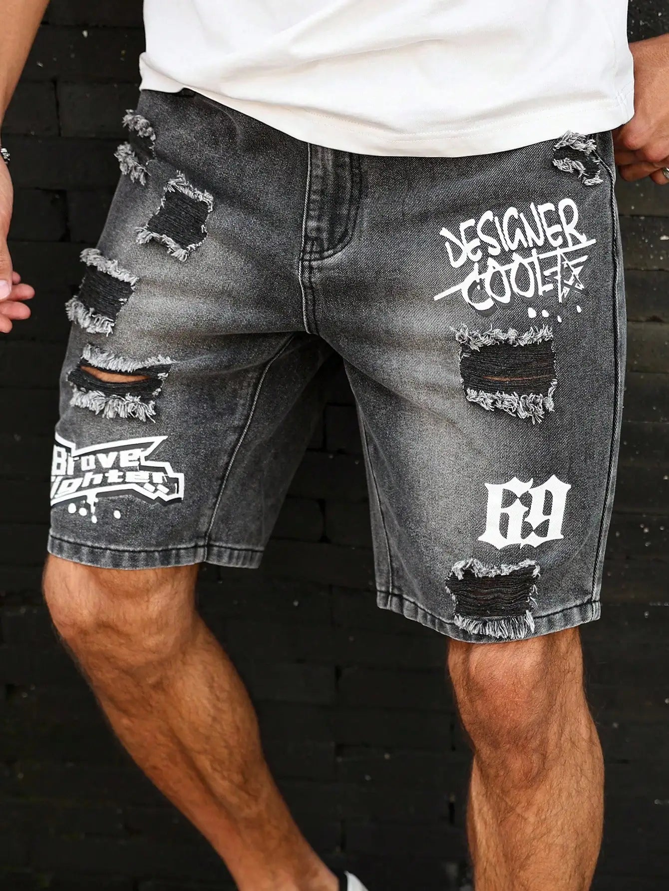 Wholesale Men's Distressed Shorts, Fashionable Jeans, Summer Casual Style, Mid-Waist, Light Color, Woven