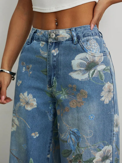 European and American-style women's printed wide-leg jeans, fashionable blue denim pants.