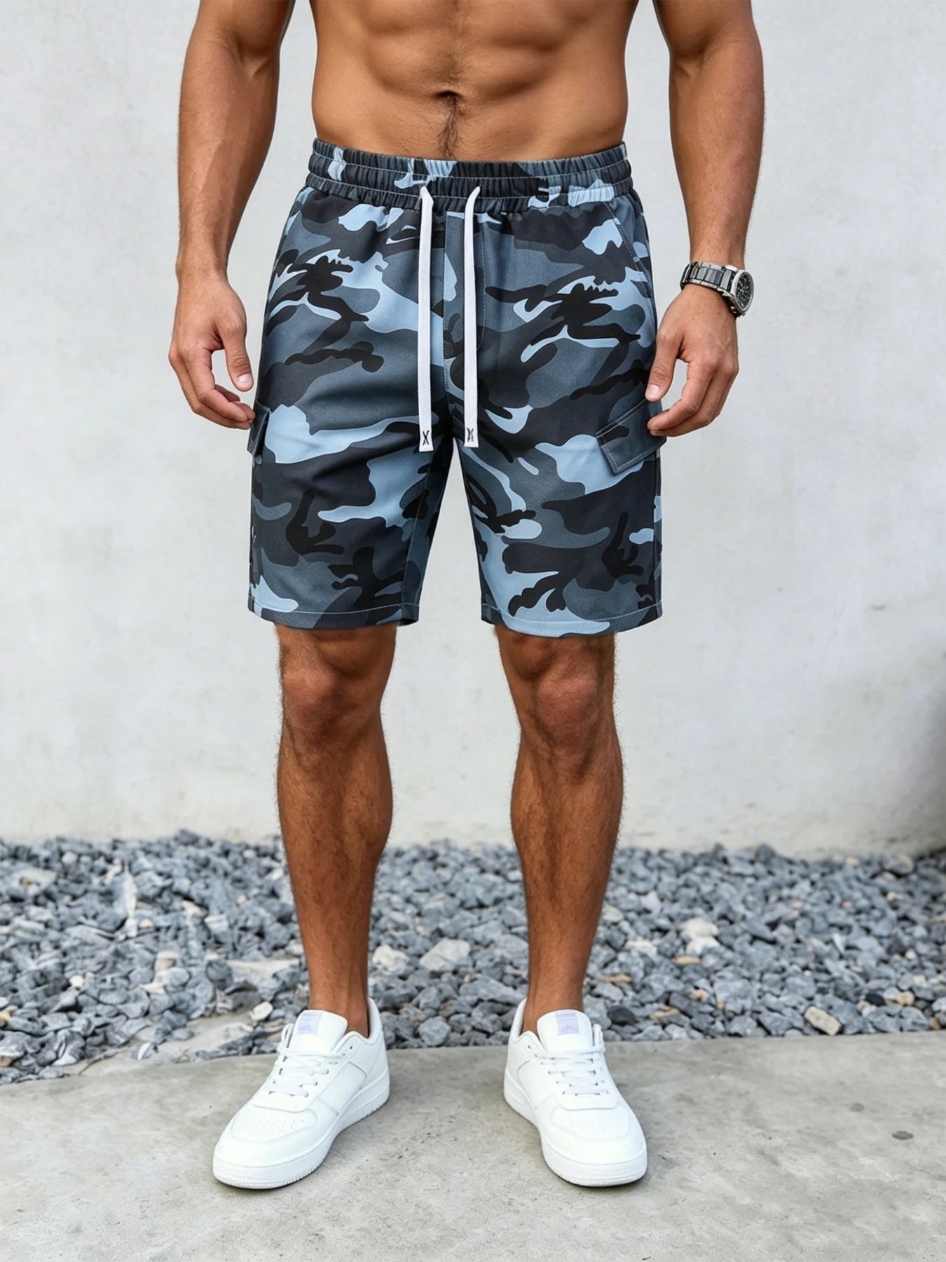 Sophisticated Men's Casual Cargo Pants: Crafted from soft, comfortable, non-stretch woven fabric. Features a dual-function elast