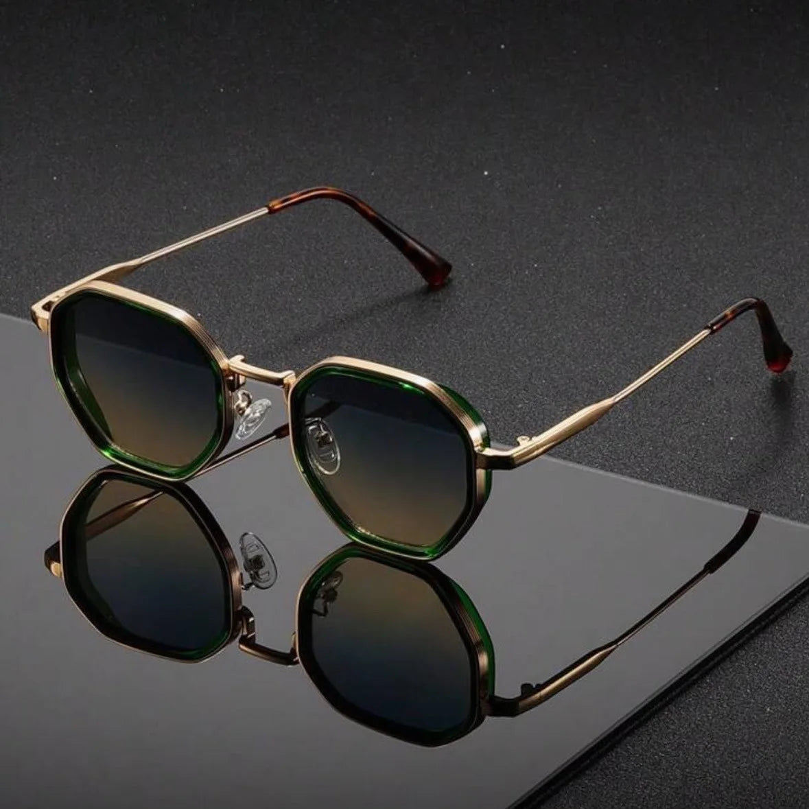 1 Pair Unisex Round Metal Fashionable Sunglasses Vintage Irregular punk Man Sun Glasses Classic UV400 Male Female Eyeglasses