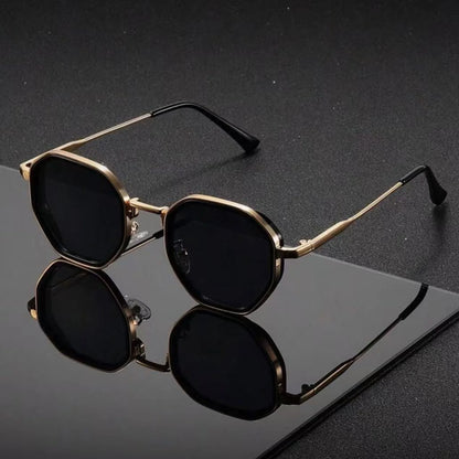 1 Pair Unisex Round Metal Fashionable Sunglasses Vintage Irregular punk Man Sun Glasses Classic UV400 Male Female Eyeglasses