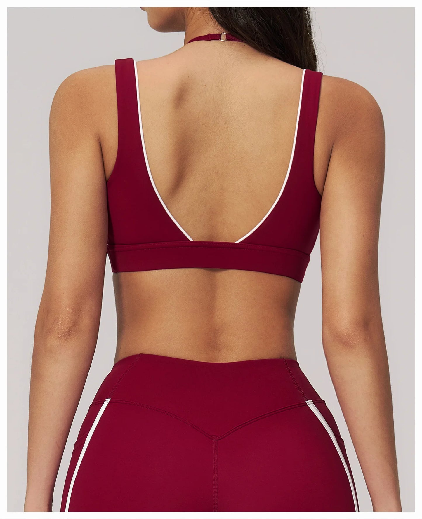 Women Deep V Neck Sports Bra Wide Strap Open V Back Contrast Piping Padded Push Up Gym Workout Top Yoga Bras Activewear Summer