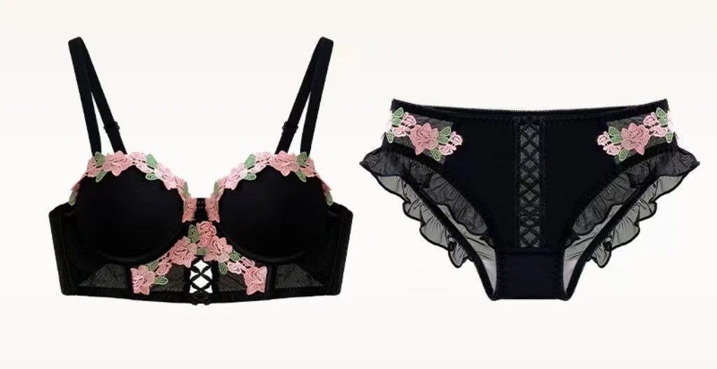 MOYISU New Vintage Embroidery Cream Sweet Flowers Pastoral Field Sexy Underwear for Women Small Breasts Pure Desire Gathered Up