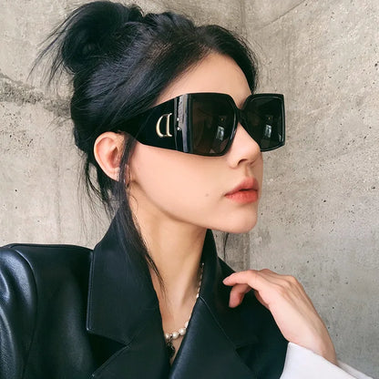 New Fashion Cool Sunglasses Women Sun Glasses Ladies Luxury Eyeglasses Vintage Oversized Sunglass Gafas Oculos De Sol UV400