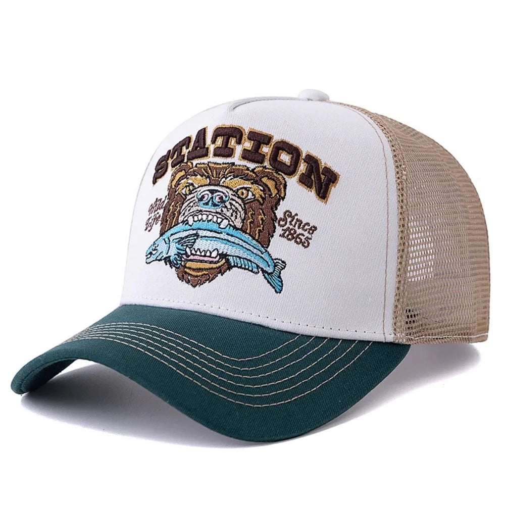 Bear Eating Fish Streetwear Hat Truck Hat Outdoor Skateboarding Hat Sunshade Baseball Hat Breathable Mesh Hat