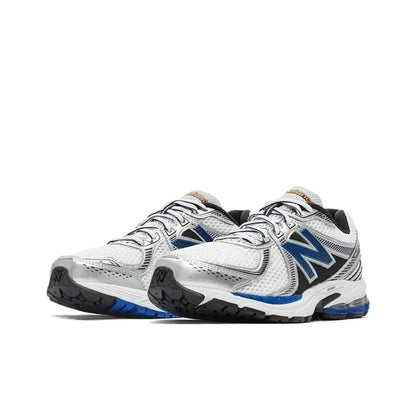 New Balance 860 v2 Unisex Lightweight Fit Anti-slip Wear-resistant Low-top Casual Running Shoes, Blue and White ML860XB