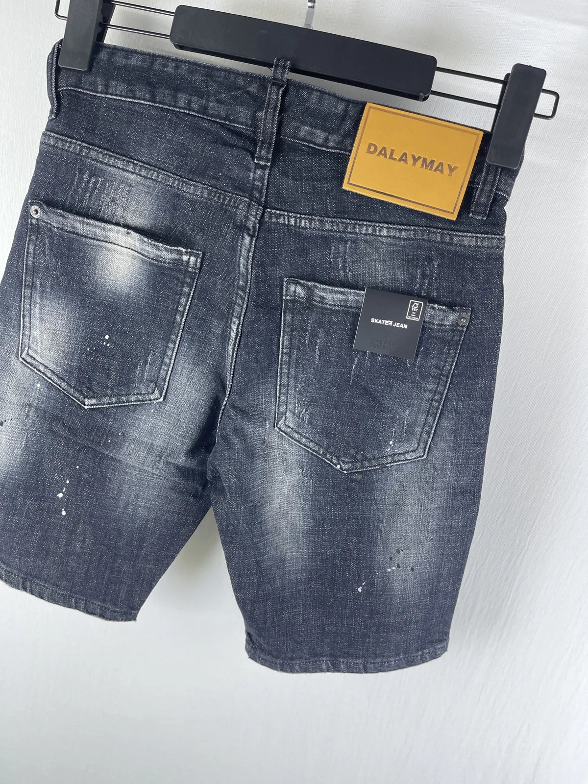 3006 Summer New Men's Jeans Washed Ripped Patch Paint Slim-fit Micro-elastic Denim Shorts Men's Black
