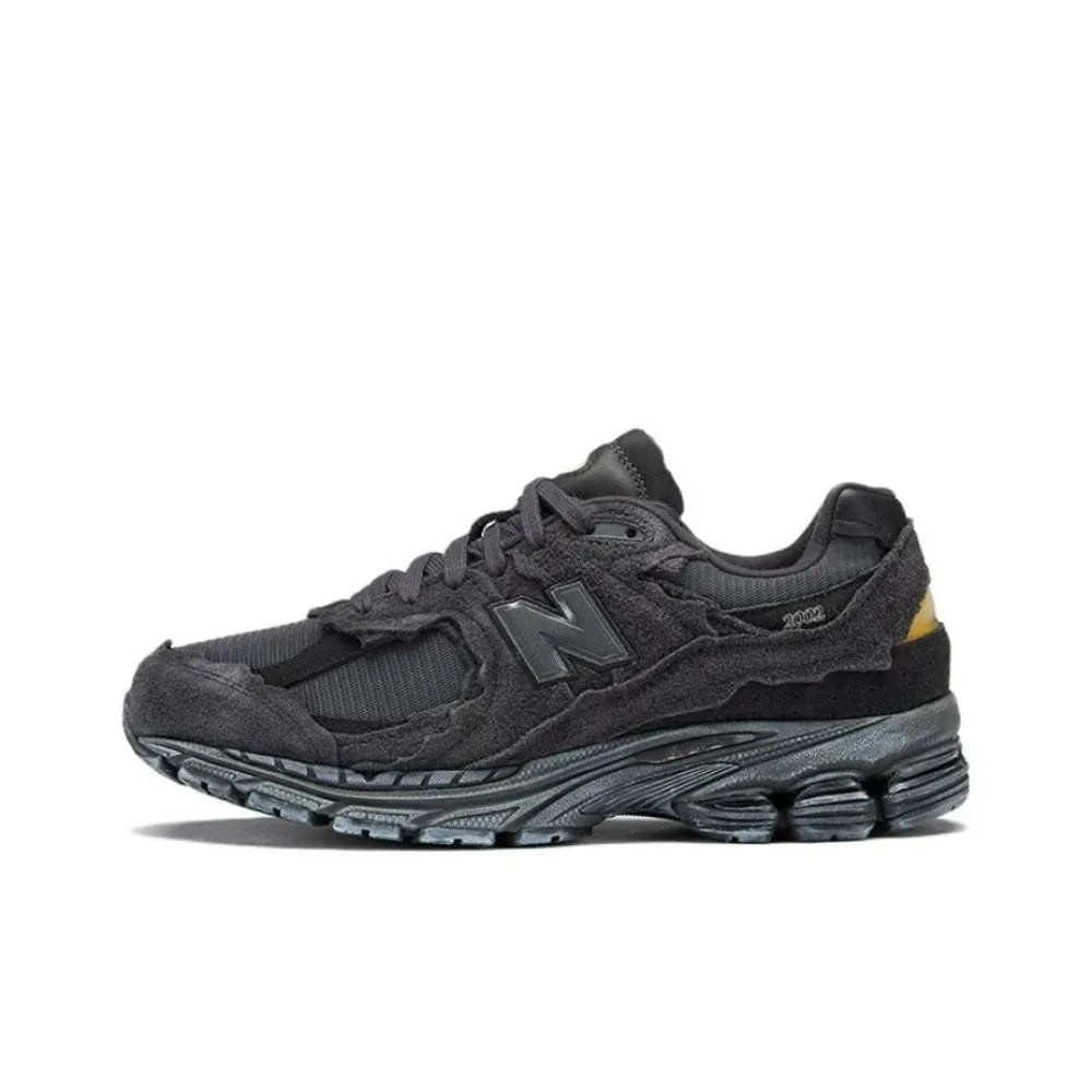 New Balance 2002R Unisex Low-Top Casual Running Shoes, Soft, Anti-slip, Stylish & Lightweight, Phantom Black M2002RDB